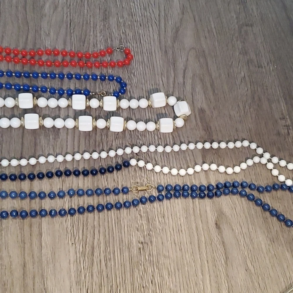 ❣️ SET OF FIVE STRAND NECKLACES